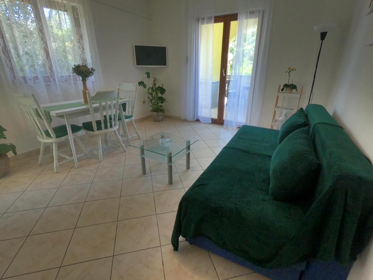 Apartments Stanko Petrčane Extérieur photo