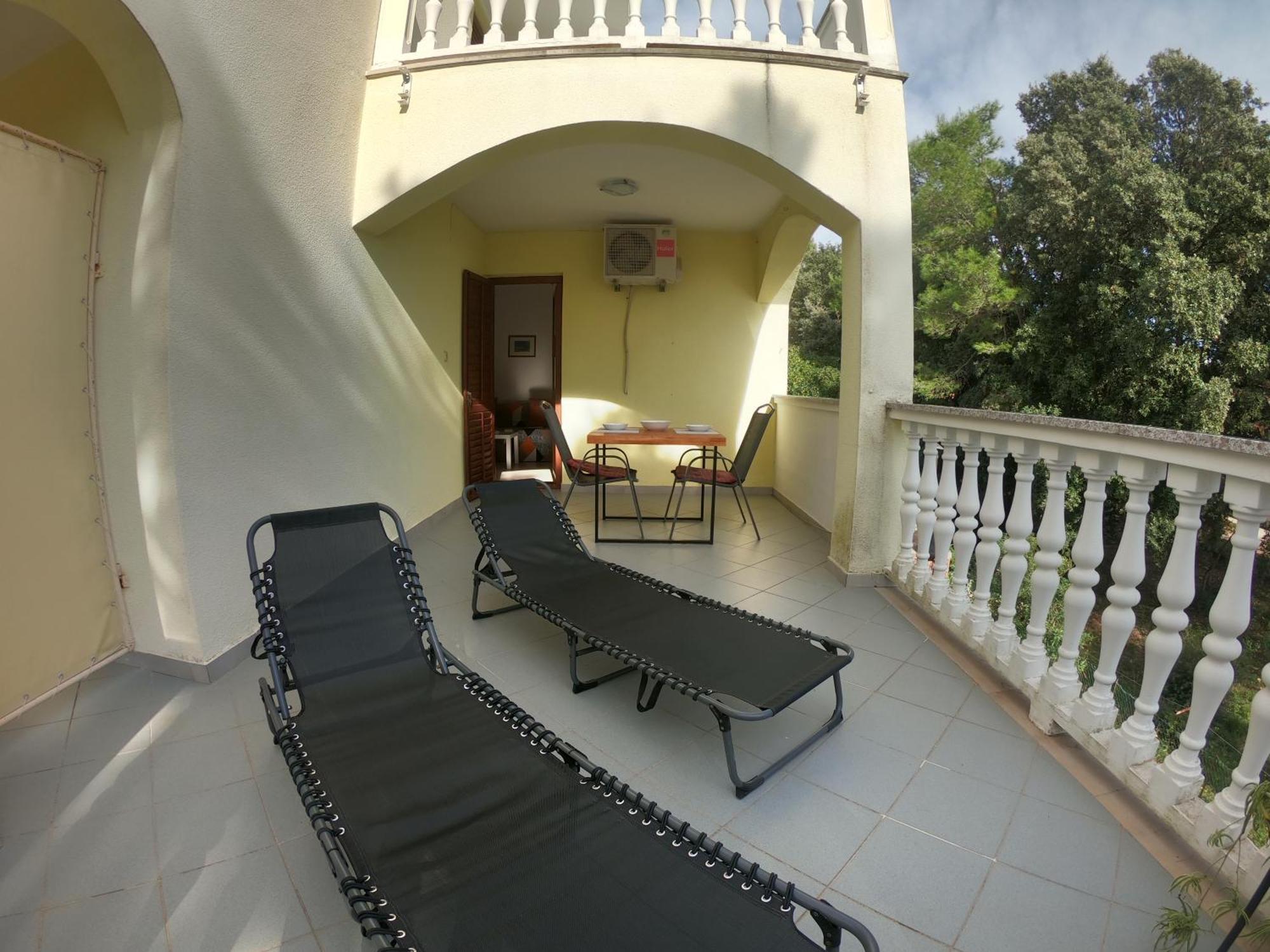 Apartments Stanko Petrčane Extérieur photo